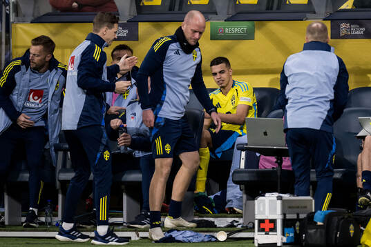 Yasin Ayari of Sweden in pain