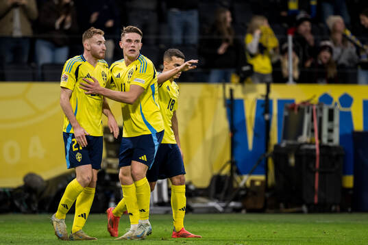 Dejan Kulusevski, Viktor Gyökeres and Yasin Ayari of
