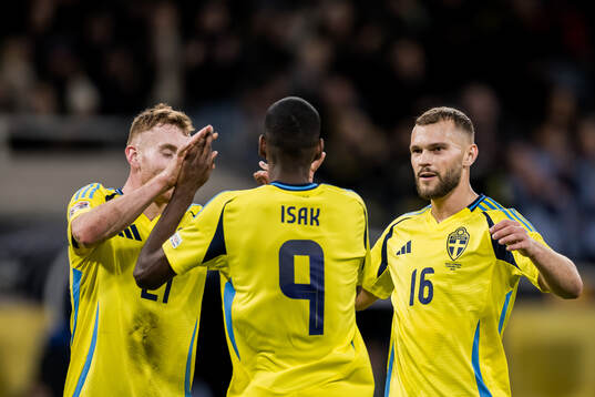 Dejan Kulusevski, Alexander Isak and Jesper Karlström of