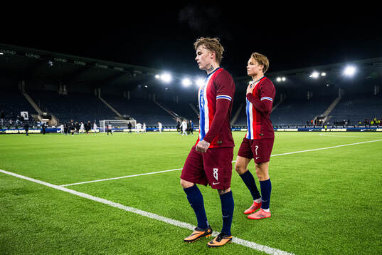 Isak Hansen-Aarøen and Andreas Rædergård Schjelderup of