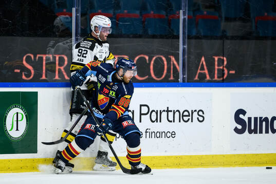 Västerås Kim Rosdahl och Djurgårdens Linus Klasen