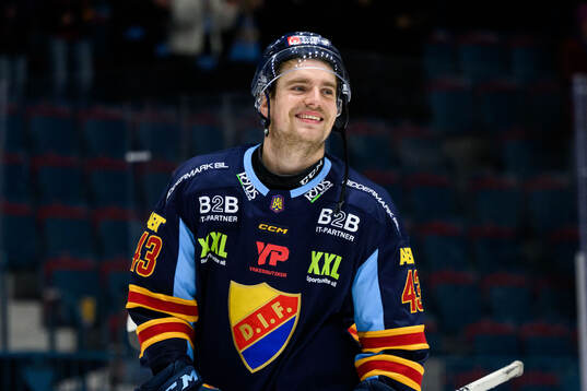 Djurgårdens Max Krogdahl jublar