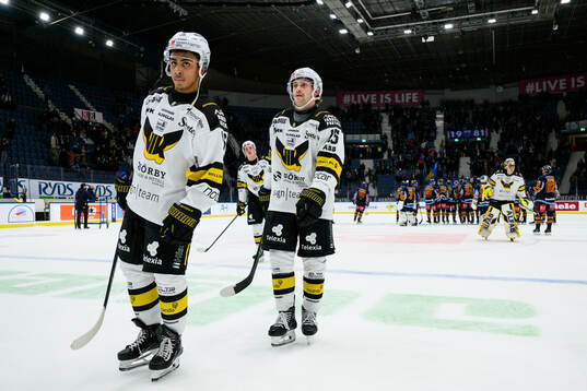Västerås Noah Wolf och Jacob Hayhurst deppar