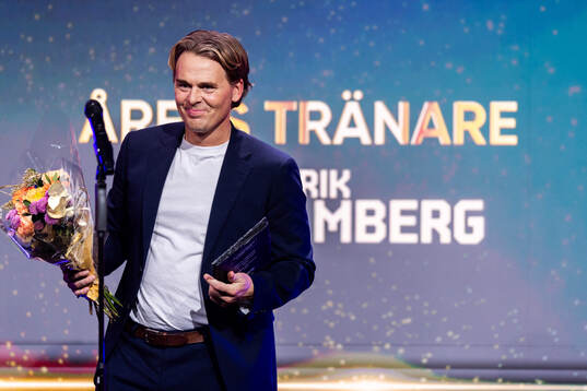 GAIS Fredrik Holmberg tilldelas priset för årets tränare