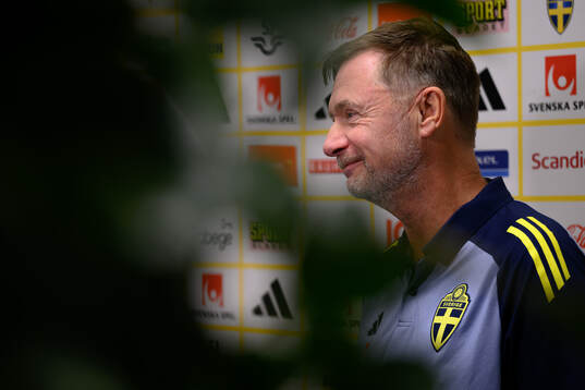 Head coach Peter Gerhardsson of the Swedish women's