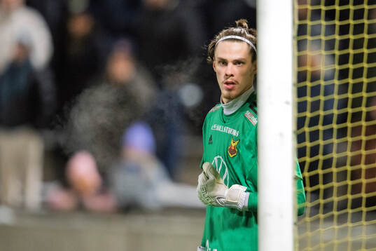 Östersunds målvakt Adam Benediktsson