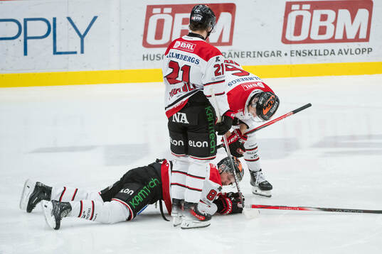 Örebros Patrik Karlkvist skadad