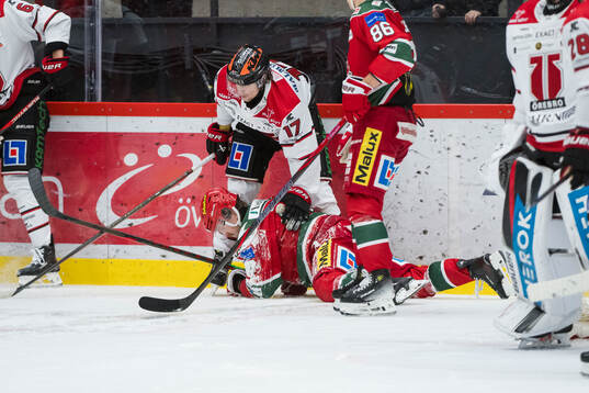 Modos Riley Woods och Örebros William Wikman