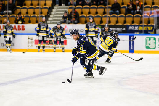 HV71s Mattias Tedenby