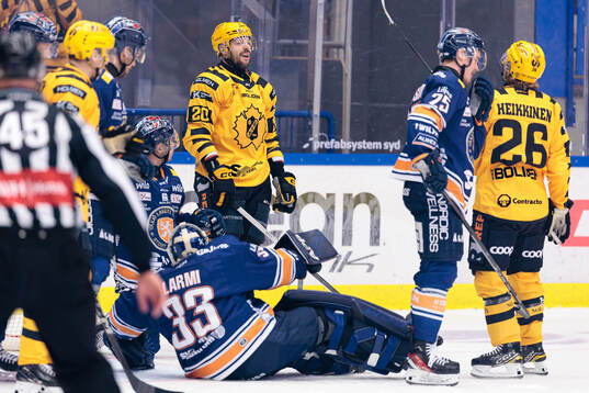 Skellefteås Marcus Eriksson deppar