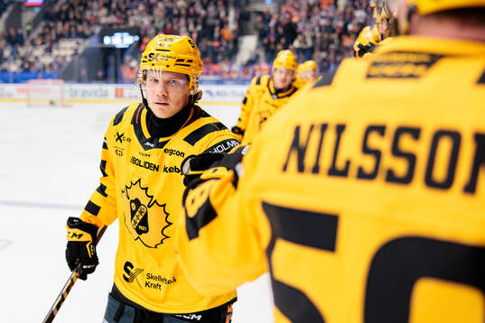 Skellefteås Anton Heikkinen jublar