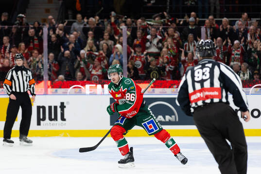 Frölundas Erik Thorell jublar