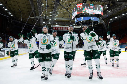 Färjestads spelare jublar