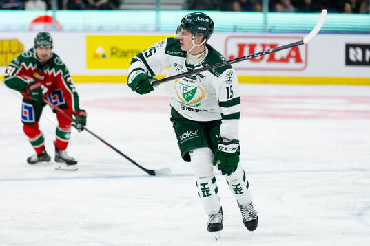 Färjestads Jack Berglund har ont