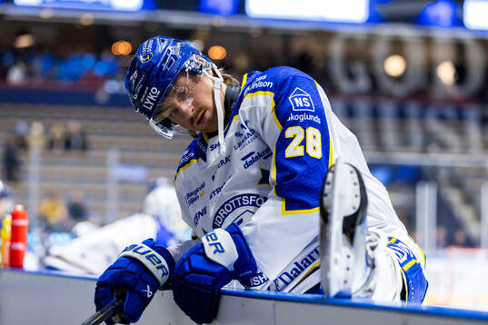 Leksands Justin Glenn Kloos på uppvärmningen