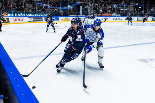 Linköpings Lance Bouma och Leksands Lukas Vejdemo