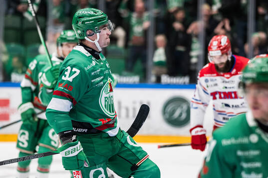 Rögles Albin Sundsvik jublar
