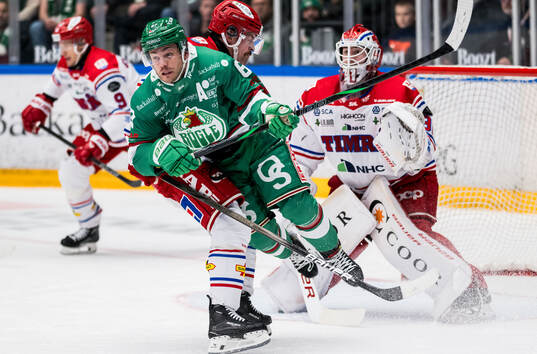 Rögles Leon Bristedt och Timrås Anton Lander