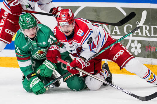 Rögles Henry Bowlby och Timrås Emil Pettersson