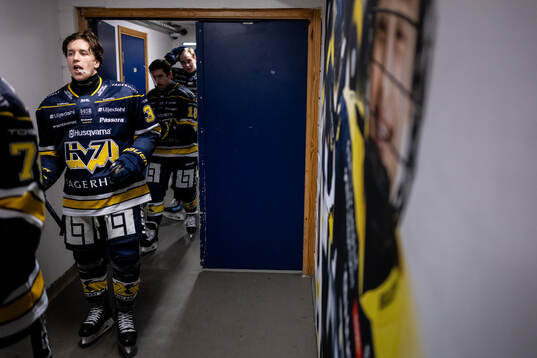 HV71s Måns Lindbäck