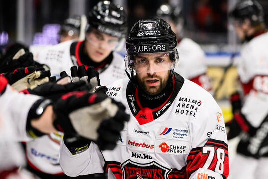 Malmö Redhawks Robin Hanzl jublar