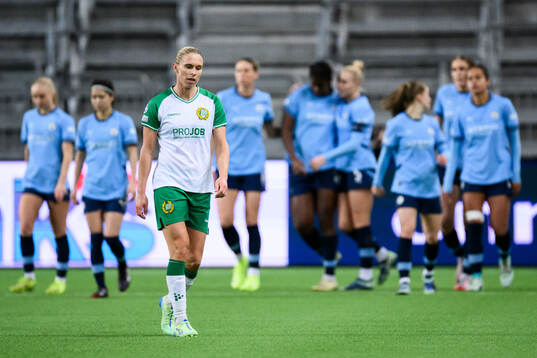 Jonna Andersson of Hammarby looks dejected