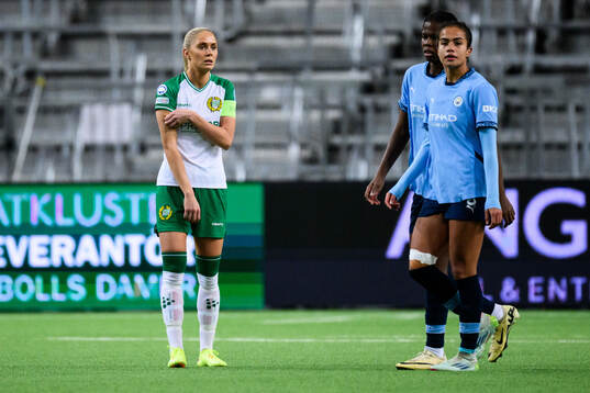 Alice Carlsson of Hammarby looks dejected