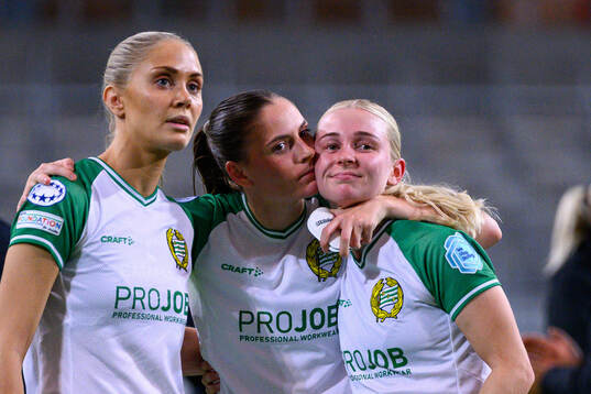 Alice Carlsson, Smilla Vallotto and Emilie Joramo of