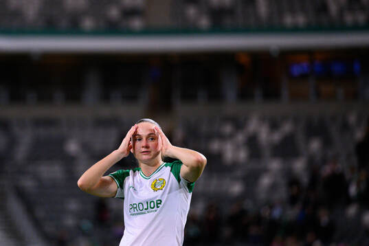Vilde Hasund of Hammarby looks dejected