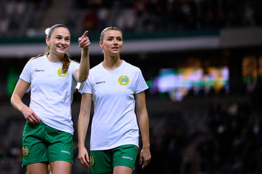 Vilde Hasund and Thea Sørbo of Hammarby