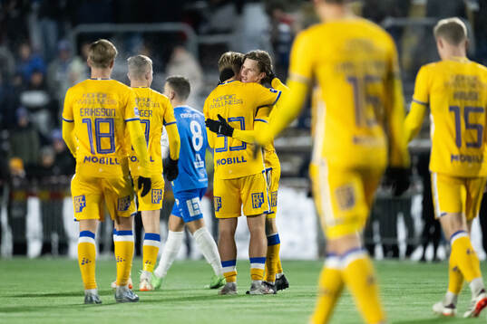 IFK Göteborgs Kolbeinn Thordarson jublar