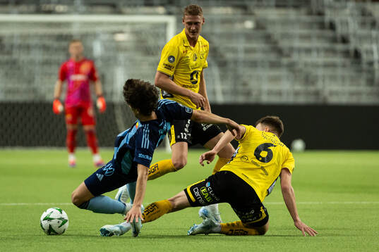 Djurgårdens August Priske Flyger och Elfsborgs Andri
