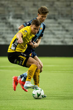 Elfsborgs Andri Fannar Baldursson och Djurgårdens Patric