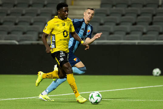 Elfsborgs Michael Baidoo och Djurgårdens Haris Radetinac