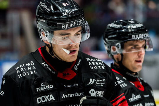 Malmö Redhawks Axel Sundberg deppar