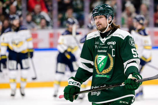 Färjestads Linus Johansson deppar