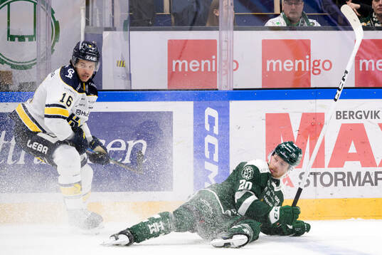 HV71s Tanner Kero och Färjestads Marcus Westfält