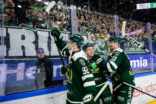 Färjestads Lucas Forsell, Oskar Steen och Adam Ollas