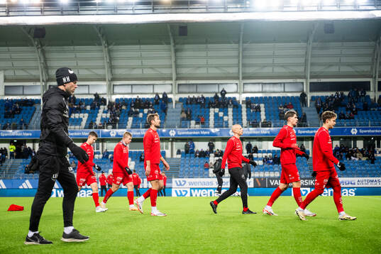 Fredrik Pallesen Knudsen, Felix Horn Myhre and players of