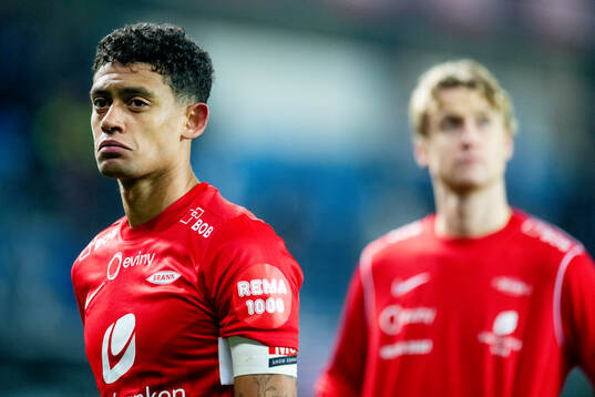 Japhet Sery Larsen of Brann looks dejected