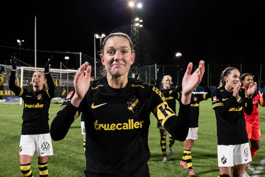 AIKs Jennie Nordin jublar