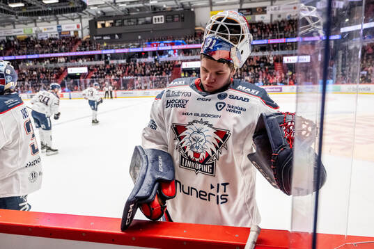 Linköpings målvakt Jesper Myrenberg deppar