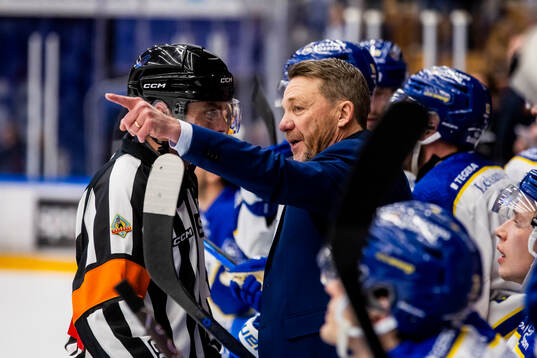 Leksands tränare Charles Berglund och Domare David Laksola