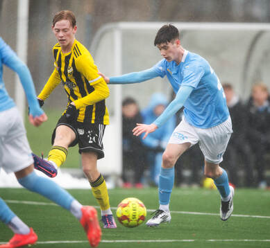 Malmö FFs Elmar Robertoson och IFK Hässleholms Fabian