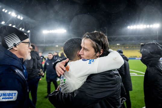 Värnamos Simon Thern jublar