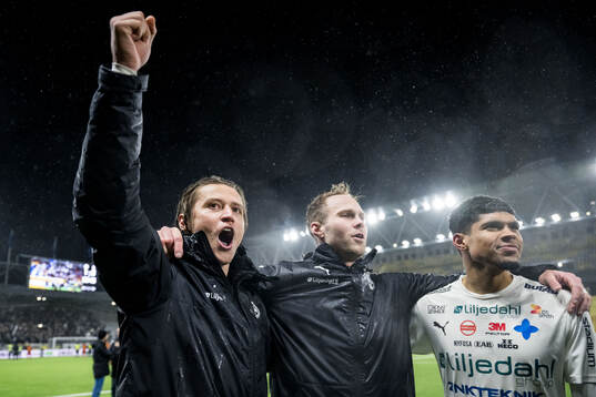 Värnamos Simon Thern och Gustav Engvall jublar