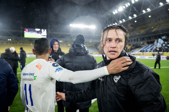 Bläddra bland fler bilder av Fotboll, Kval till Allsvenskan, Värnamo - Landskrona