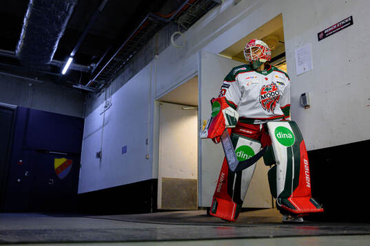Modos målvakt Andrea Brändli