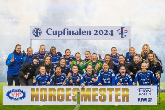 Sara Hørte, Ylinn Tennebø, Emma Stølen Godø, Mimmi