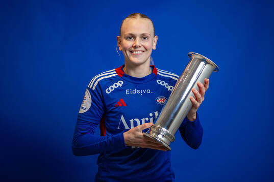 Karina Sævik of Vålerenga poses for a portrait with the